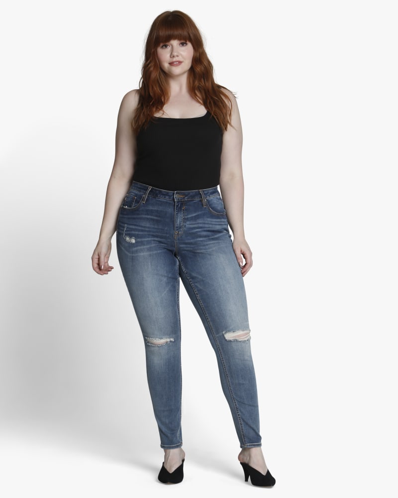 Plus size model wearing Shay Super Skinny Jeans by Vigoss | Dia&Co | dia_product_style_image_id:143568